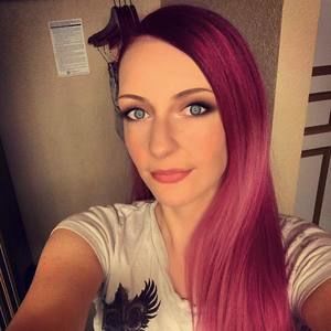 Meet your Posher, Cris